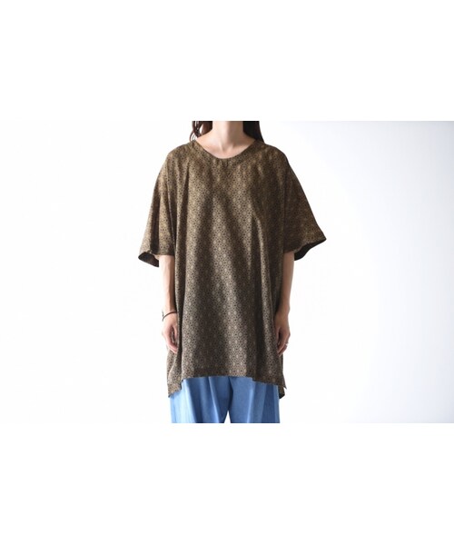 YANTOR(ヤントル)の「YANTOR Geometric Wide Pullover / yellow(Tシャツ/カットソー・レディース・イエロー・M)」の1枚目の写真