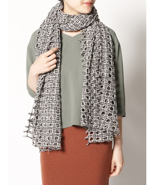 H.P.FRANCE（アッシュペーフランス）の「Faliero Sarti|Febe