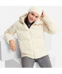 UNIQLO | シームレスダウンパーカ(ダウンジャケット/コート)