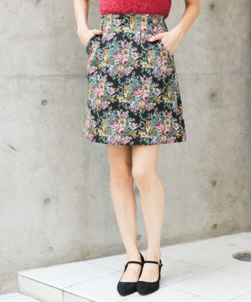 mysty woman（ミスティウーマン）の「ゴブラン台形ミニスカート