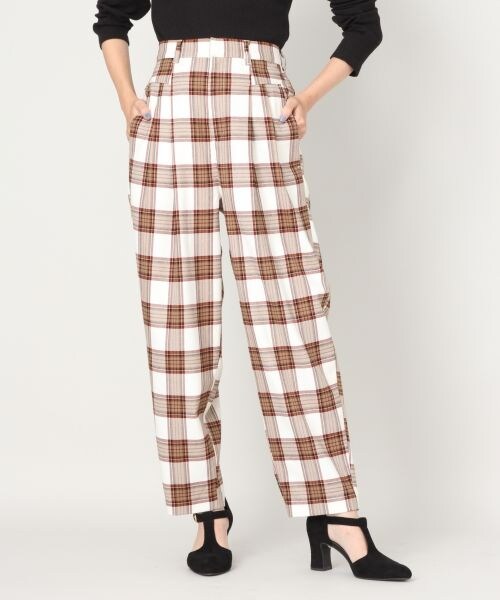 LOWRYS FARM(ローリーズファーム)の「ムジ/チェックペグトップパンツ(パンツ・オフチェック/ブラックチェック/ブラウンチェック)」の1枚目の写真
