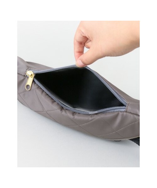 URBAN RESEARCH Sonny Label（アーバンリサーチサニーレーベル）の「【予約】キルティングボディーバッグ（バッグ・レディース・グレー/ブラック・one）」の8枚目の写真