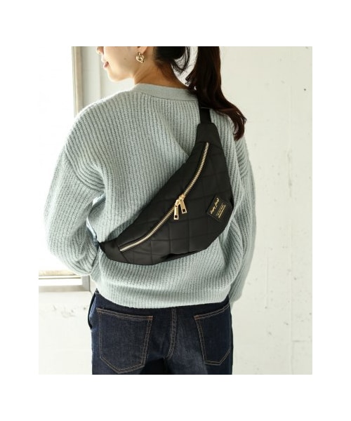 URBAN RESEARCH Sonny Label（アーバンリサーチサニーレーベル）の「【予約】キルティングボディーバッグ（バッグ・レディース・グレー/ブラック・one）」の2枚目の写真