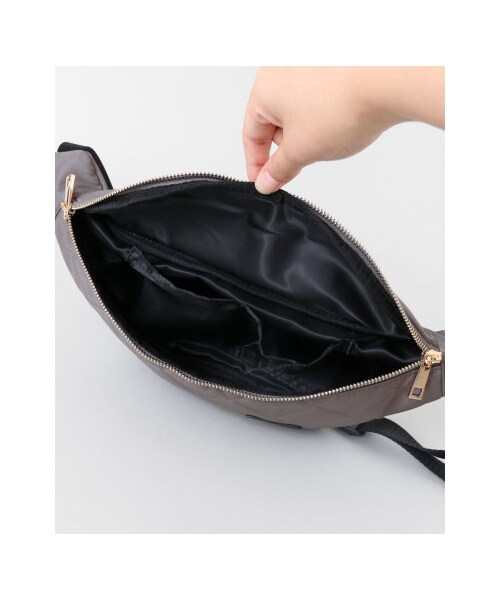 URBAN RESEARCH Sonny Label（アーバンリサーチサニーレーベル）の「【予約】キルティングボディーバッグ（バッグ・レディース・グレー/ブラック・one）」の9枚目の写真