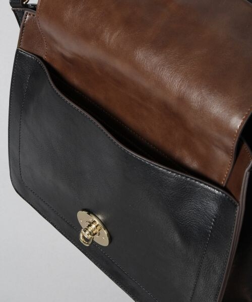 JEANASIS（ジーナシス）の「スクエアキートート（バッグ・アイボリー×ベージュ()/ブラック×ブラウン()/オレンジ×ラベンダー()）」の11枚目の写真