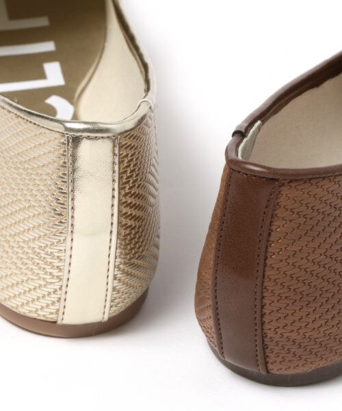 studio CLIP（スタディオクリップ）の「型押しスリッポン（シューズ・ゴールド/ブラック/ブラウン）」の12枚目の写真