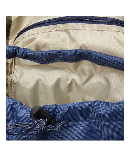 patagonia（パタゴニア）の「Patagonia Arbor Classic Canvas Backpack（バックパック/リュック・メンズ・Blue・One Size）」の3枚目の写真