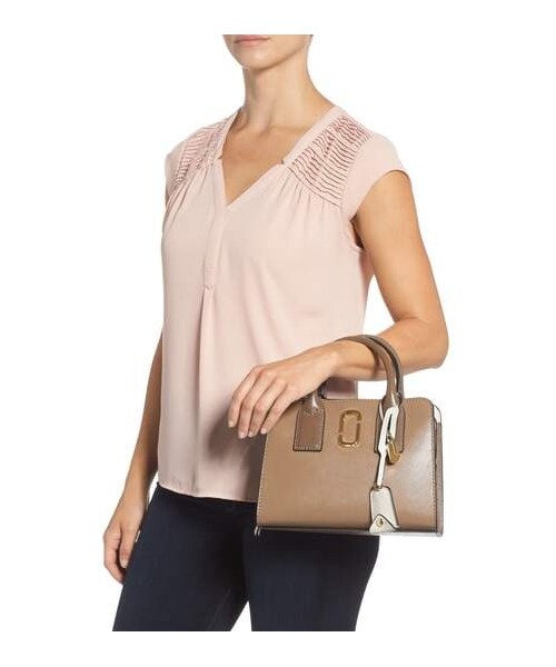 MARC JACOBS マークジェイコブス Big Shot バッグ レザー MARC JACOBS（マークジェイコブス）の「MARC JACOBS Little Big