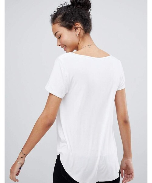 Hollister（ホリスター）の「Hollister drapey voop t-shirt（Tシャツ/カットソー・レディース・White・Us 8/Us 6/XS/L）」の4枚目の写真