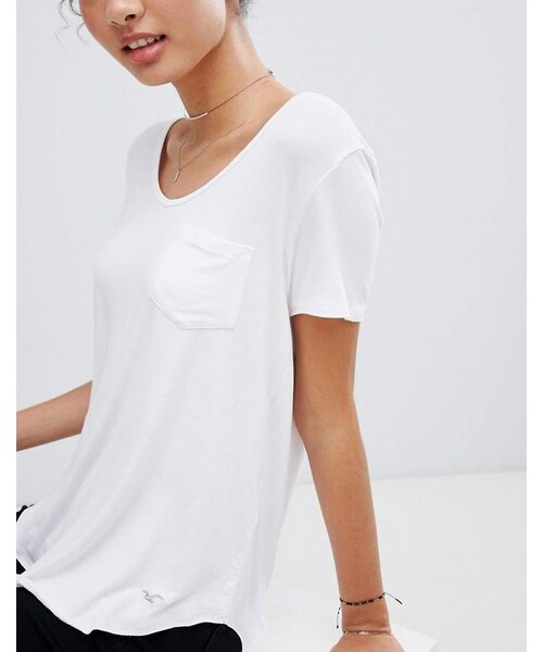 Hollister（ホリスター）の「Hollister drapey voop t-shirt（Tシャツ/カットソー・レディース・White・Us 8/Us 6/XS/L）」の2枚目の写真