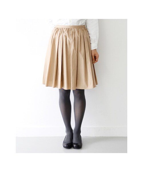 URBAN RESEARCH DOORS（アーバンリサーチドアーズ）の「コットンギャザースカート（スカート・レディース・カーキ/ベージュ/ブラック・one）」の14枚目の写真