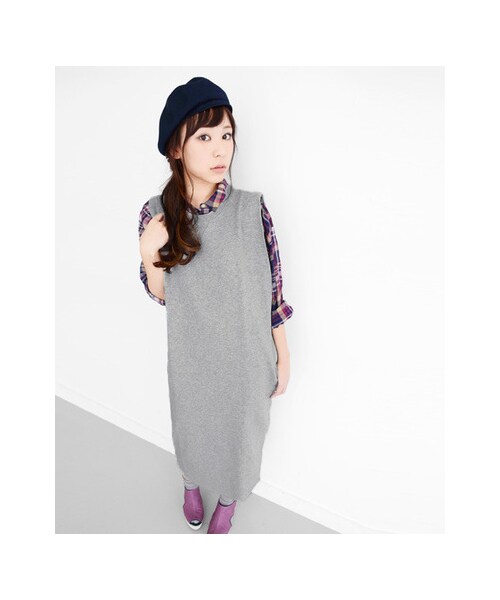 KBF（ケイビーエフ）の「スウェットロングワンピース（ワンピース/ドレス・レディース・チャコール/ベージュ/トップグレー・one）」の5枚目の写真