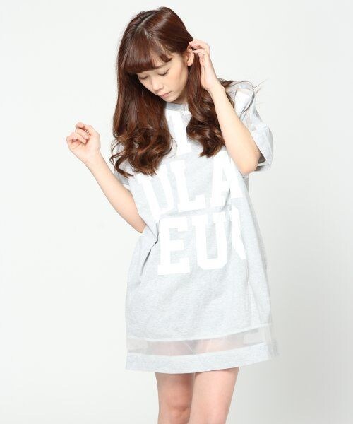 JEANASIS（ジーナシス）の「ロゴBIG TEEワンピース（ワンピース/ドレス・レディース・ブラック系/ホワイト系/グレー系・FREE）」の3枚目の写真