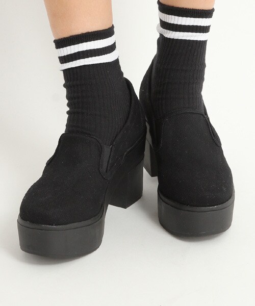 LOWRYS FARM(ローリーズファーム)の「SSヒールスリッポン(シューズ・レディース・ブラック/ブルー/ホワイト・L/M)」の2枚目の写真