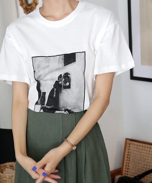 DHOLIC(ディーホリック)の「スクエアプリントTシャツ(Tシャツ/カットソー・レディース・グレー/ホワイト・FREE)」の2枚目の写真