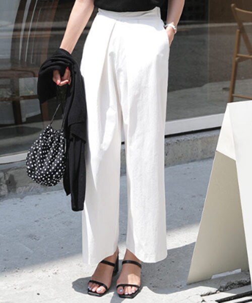 DHOLIC(ディーホリック)の「バックゴムタックワイドパンツ(その他パンツ・レディース・ベージュ/ホワイト/ブラック・FREE)」の2枚目の写真