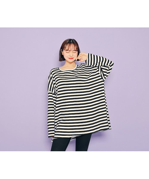 HOTPING（ホッピン）の「オーバーサイズバイカラーボーダーTシャツ（Tシャツ/カットソー・レディース・イエロー/グレー/ピンク/ホワイト・フリーサイズ(XS-XXL)）」の2枚目の写真