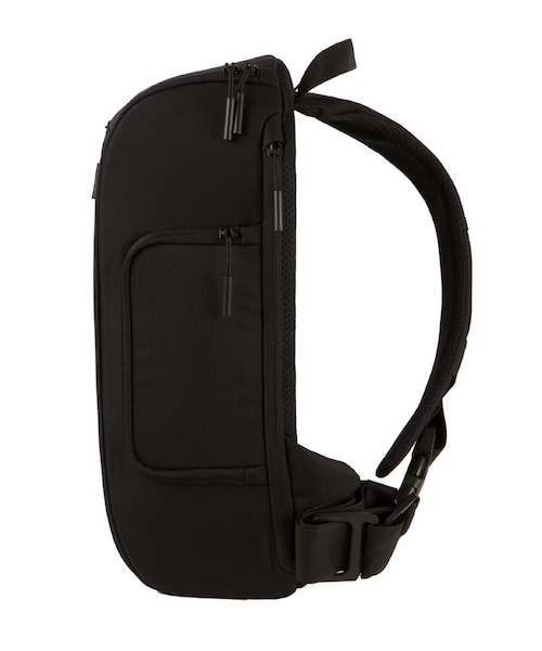 incase（インケース）の「Incase INCP300218-BLK Camera Sling Pack - Black（その他・メンズ・Black・One Size）」の2枚目の写真