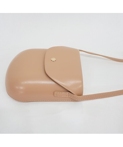 Dailyabout（デイリーアバウト）の「ミニショルダーバッグ（ショルダーバッグ・レディース・ブラック/ベージュ・FREE）」の2枚目の写真