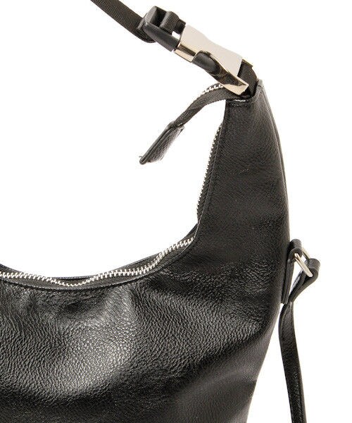 Andemiu(アンデミュウ)の「Edie tokyo /2WAYショルダーバッグ(バッグ・ホワイト/ブラック)」の7枚目の写真