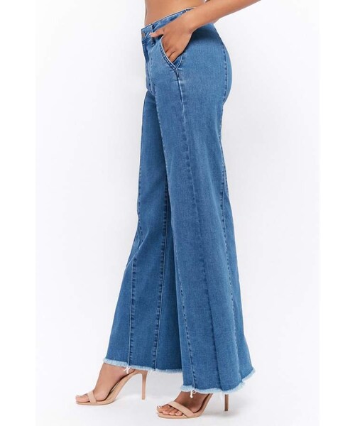 FOREVER 21（フォーエバー トゥエンティーワン）の「Forever 21 Seamed Flare Jeans（デニムパンツ・レディース・Blue・X-small/Small/Medium/Large）」の2枚目の写真