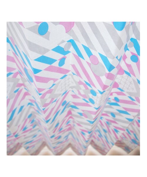 no brand（ノーブランド）の「【ORDER CURTAINS】オーダーカーテン："羽根"パープル 巾 50cm~ 95cm ・ 丈 50cm~120cm（1枚）（インテリア雑貨・その他）」の4枚目の写真