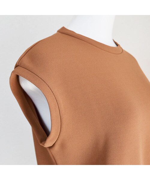 no brand（ノーブランド）の「ノースリーブポンチTOPS（Tシャツ/カットソー・レディース・その他）」の8枚目の写真