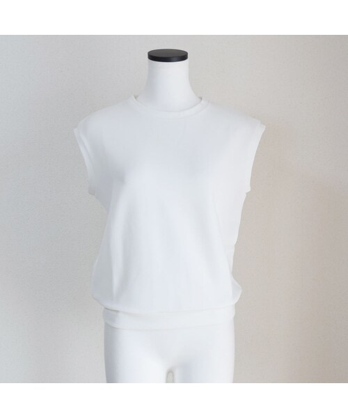 no brand（ノーブランド）の「ノースリーブポンチTOPS（Tシャツ/カットソー・レディース・その他）」の4枚目の写真