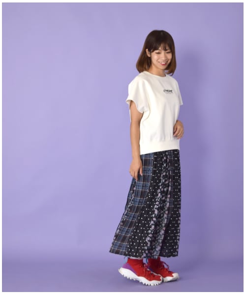 w closet（ダブルクローゼット）の「パッチワーク風総柄プリーツ