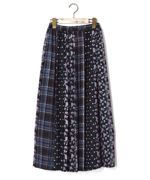 w closet（ダブルクローゼット）の「パッチワーク風総柄プリーツ