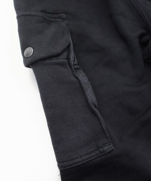 AVIREX(アヴィレックス)の「オーバー ダイド タイト パンツ/ OVER DYED TIGHT PNATS(パンツ・メンズ・BLACK/OLIVE・BLACK/M (再入荷メール受付中)/BLACK/L (再入荷メール受付中)/BLACK/XL (再入荷メール受付中)/OLIVE/M (再入荷メール受付中)/OLIVE/L (再入荷メール受付中)/OLIVE/XL (再入荷メール受付中))」の7枚目の写真