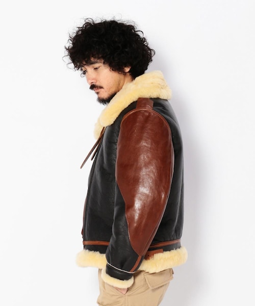 AVIREX（アヴィレックス）の「ヴィンテージB-3/VINTAGE B-3（その他・メンズ・D/BROWN・D/BROWN/36 (再入荷メール受付中)/D/BROWN/38 (再入荷メール受付中)/D/BROWN/40 (残り1点)/D/BROWN/42 (再入荷メール受付中)/D/BROWN/44 (残り1点)）」の3枚目の写真