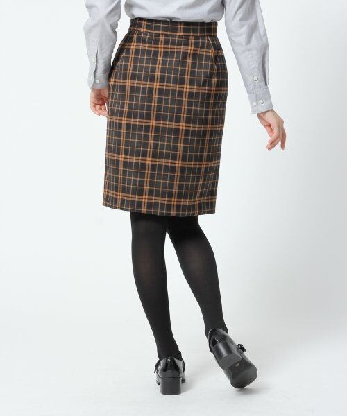 A part by（アパートバイ）の「ＴＲサキゾメチェックタイトスカート２（スカート・レディース・グレー/ネイビー/ブラック・Ｌ/Ｍ）」の5枚目の写真