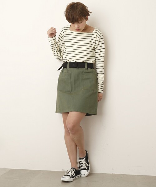 DOUBLE NAME(ダブルネーム)の「ベルト付台形スカート(スカート・レディース・黒/ネイビー/カーキ/ベージュ/柄A・FREE)」の3枚目の写真