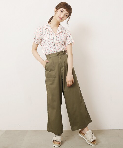 RAY CASSIN（レイカズン）の「ベイカーワイドパンツ（パンツ・レディース・カーキ/ベージュ/サンドベージュ・FREE）」の10枚目の写真