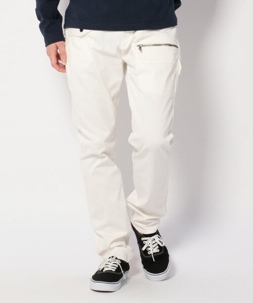 AVIREX(アヴィレックス)の「AVIREX/アヴィレックス/ストレッチ ドビー パンツ/STRETCH DOBBY PANT(パンツ・メンズ・WHITE/OLIVE/D/GREY/ORANGE/BEIGE/BLACK/RENGA/MOCCA/WHT/CAMO II/CAMO/BRN/CAMO・WHITE/S (再入荷メール受付中)/WHITE/M (販売中)/WHITE/L (残りわずか)/WHITE/XL (再入荷メール受付中)/WHITE/XXL (残り1点)/BLACK/S (残り1点)/BLACK/M (残りわずか)/BLACK/L (残り1点)/BLACK/XL (残り1点)/BLACK/XXL (残り1点)/D/GREY/S (販売中)/D/GREY/M (再入荷メール受付中)/D/GREY/L (再入荷メール受付中)/D/GREY/XL (再入荷メール受付中)/D/GREY/XXL (販売中)/ORANGE/S (残りわずか)/ORANGE/M (販売中)/ORANGE/L (販売中)/ORANGE/XL (残りわずか)/ORANGE/XXL (残り1点)/RENGA/S (残り1点)/RENGA/M (残りわずか)/RENGA/L (残り1点)/RENGA/XL (再入荷メール受付中)/RENGA/XXL (残り1点)/BEIGE/S (残りわずか)/BEIGE/M (残り1点)/BEIGE/L (再入荷メール受付中)/BEIGE/XL (残りわずか)/BEIGE/XXL (残りわずか)/MOCCA/S (残り1点)/MOCCA/M (再入荷メール受付中)/MOCCA/L (再入荷メール受付中)/MOCCA/XL (再入荷メール受付中)/MOCCA/XXL (再入荷メール受付中)/OLIVE/S (残りわずか)/OLIVE/M (残り1点)/OLIVE/L (再入荷メール受付中)/OLIVE/XL (残りわずか)/OLIVE/XXL (残りわずか)/CAMO/S (残り1点)/WHT/CAMO II/S (残り1点)/WHT/CAMO II/M (再入荷メール受付中)/WHT/CAMO II/L (再入荷メール受付中)/WHT/CAMO II/XL (再入荷メール受付中)/WHT/CAMO II/XXL (再入荷メール受付中)/BRN/CAMO/S (残りわずか)/BRN/CAMO/M (販売中)/BRN/CAMO/L (販売中)/BRN/CAMO/XL (残りわずか)/BRN/CAMO/XXL (残りわずか))」の9枚目の写真