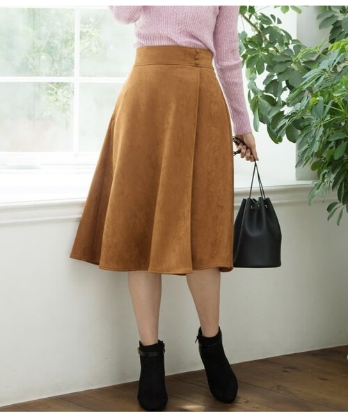 VIS（ビス）の「スエードタッチタックスカート（スカート・レディース・ダークブラウン/パープル/ライトグレー・S/L/M）」の2枚目の写真