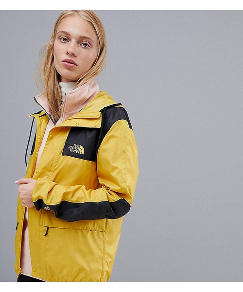 Pef Sophie postkantoor THE NORTH FACE（ザノースフェイス）の「The North Face Exclusive to ASOS Mountain Jacket  1985 Seasonal Celebration in Yellow（）」 - WEAR