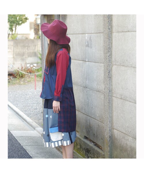 NIRAME.CO(ニラメッコ)の「タックのているシャツ(シャツ/ブラウス・レディース・その他)」の1枚目の写真