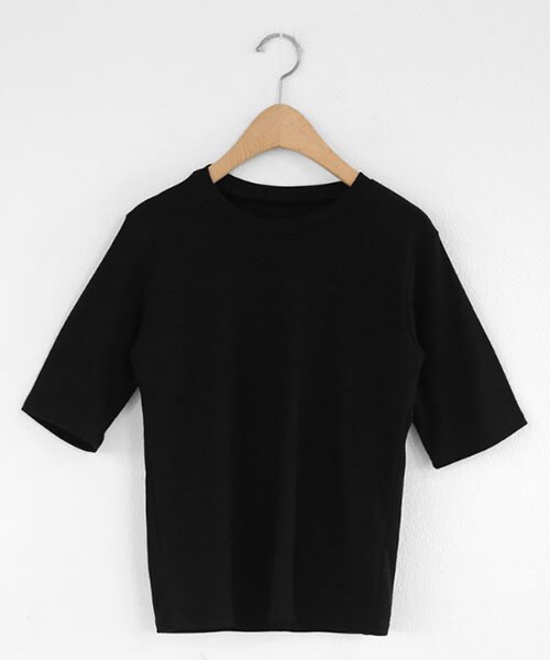 DHOLIC（ディーホリック）の「ラウンドネックスリムリブTシャツ（Tシャツ/カットソー・レディース・イエロー/ブラック/ベージュ/ホワイト/レッド/ブルー・FREE）」の3枚目の写真