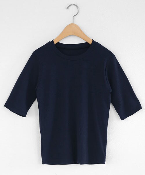 DHOLIC（ディーホリック）の「ラウンドネックスリムリブTシャツ（Tシャツ/カットソー・レディース・イエロー/ブラック/ベージュ/ホワイト/レッド/ブルー・FREE）」の5枚目の写真