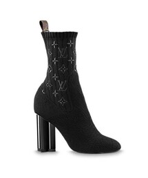 LOUIS VUITTON（ルイヴィトン）の「【新作】LV☆シルエット・ライン