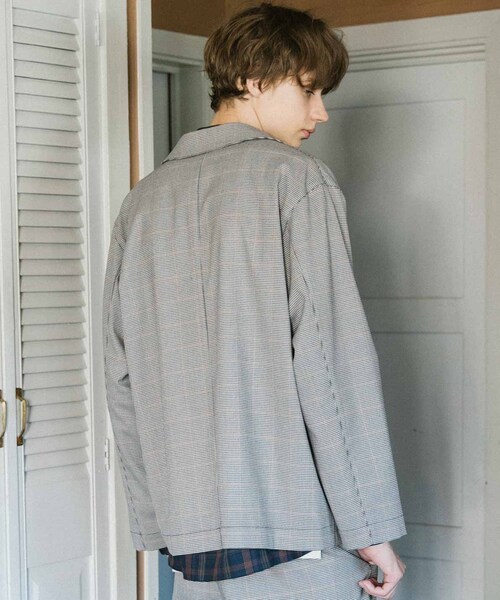 LIDNM（リドム）の「ガンクラブボックスJK【ベージュ】（テーラードジャケット・メンズ・ベージュ・S.M.L）」の2枚目の写真