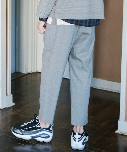 LIDNM（リドム）の「ガンクラブテーパドスラックス【ベージュ】（スラックス・メンズ・ベージュ・S.M.L）」の2枚目の写真