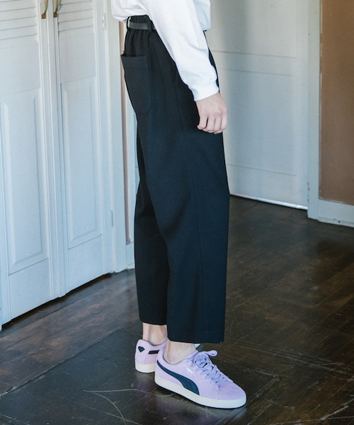 LIDNM（リドム）の「ダブルクロス2タックワイドパンツ【ブラック】（スラックス・メンズ・ブラック・S.M.L）」の2枚目の写真