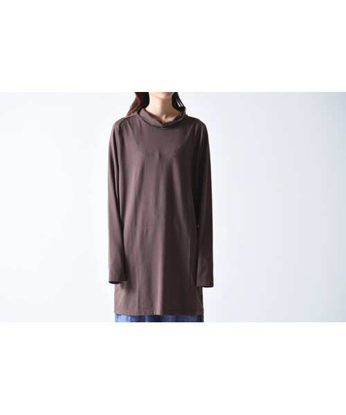 HOUSE OF THE VERY ISLAND'S(ハウスオブザベリーアイランズ)の「house of the very island's... ロングタートルネックプルオーバー(Tシャツ/カットソー・レディース・ブルー/ブラウン・M)」の2枚目の写真