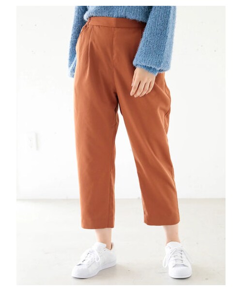 E hyphen world gallery（イーハイフンワールドギャラリー）の「・イージートラウザーパンツ（パンツ・ブラック/キャメル・F）」の4枚目の写真