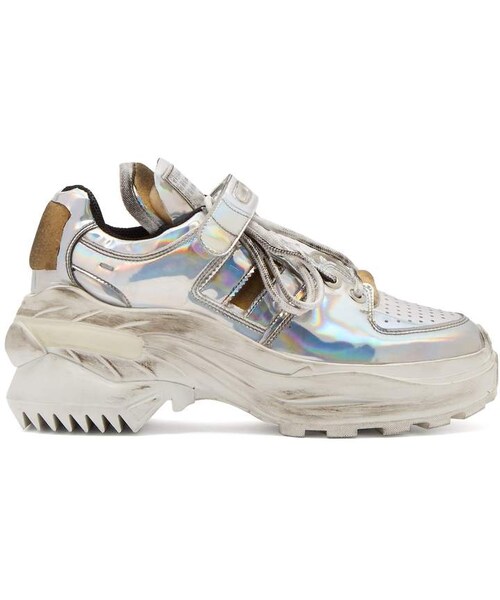Maison Margiela(メゾンマルジェラ)の「MAISON MARGIELA Retro Fit deconstructed low-top leather trainers(スニーカー・レディース・Silver・35 Eu/it/36 Eu/it/38 Eu/it/39 Eu/it/40 Eu/it/41 Eu/it)」の1枚目の写真