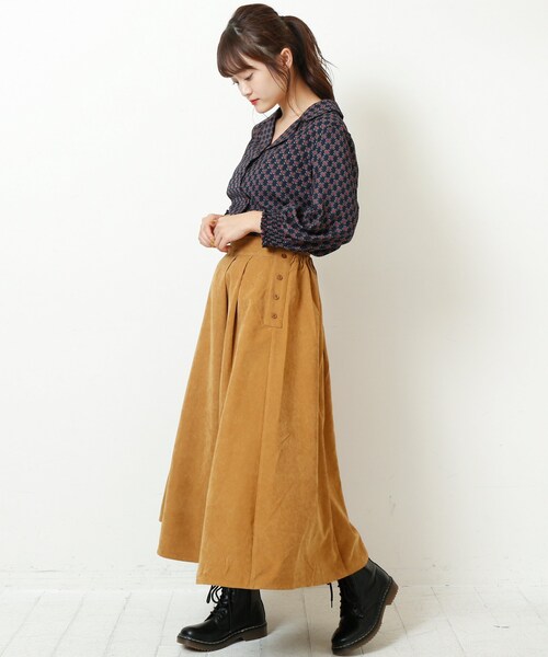 RAY CASSIN（レイカズン）の「横ボタンピーチ起毛スカート（スカート・レディース・ネイビー/グリーン/キャメル/パープル/カラシ・FREE）」の22枚目の写真