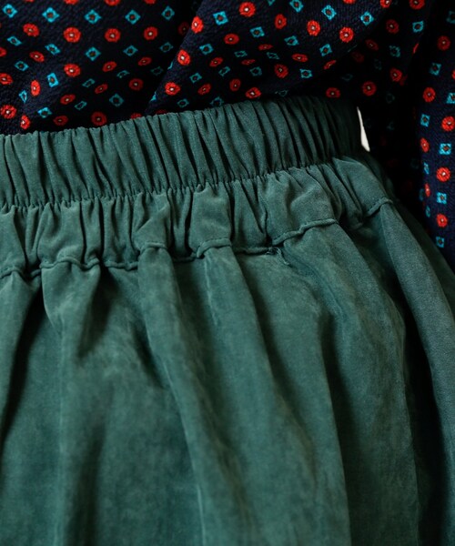 RAY CASSIN（レイカズン）の「横ボタンピーチ起毛スカート（スカート・レディース・ネイビー/グリーン/キャメル/パープル/カラシ・FREE）」の13枚目の写真
